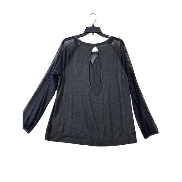 The North Face Grey Mesh Cutout Back Top L NF0A3LM9 - Picture 2 of 13